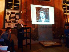 Memorial service with projection screen in the synagogue 